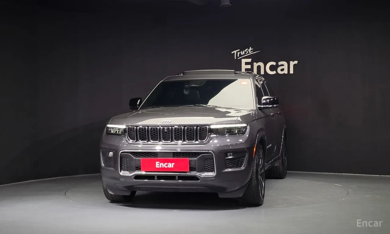 Jeep Grand cherokee L Overland| Кожа Nappa | Панорама | 360 Каме, снимка 3 - Автомобили и джипове - 54970398
