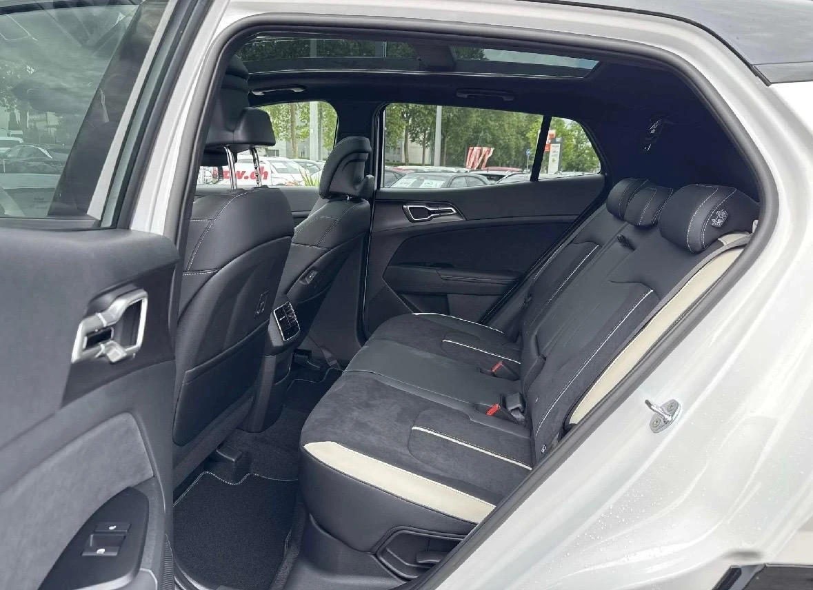 Kia Sportage GT-Line Hybrid , снимка 13 - Автомобили и джипове - 55380551