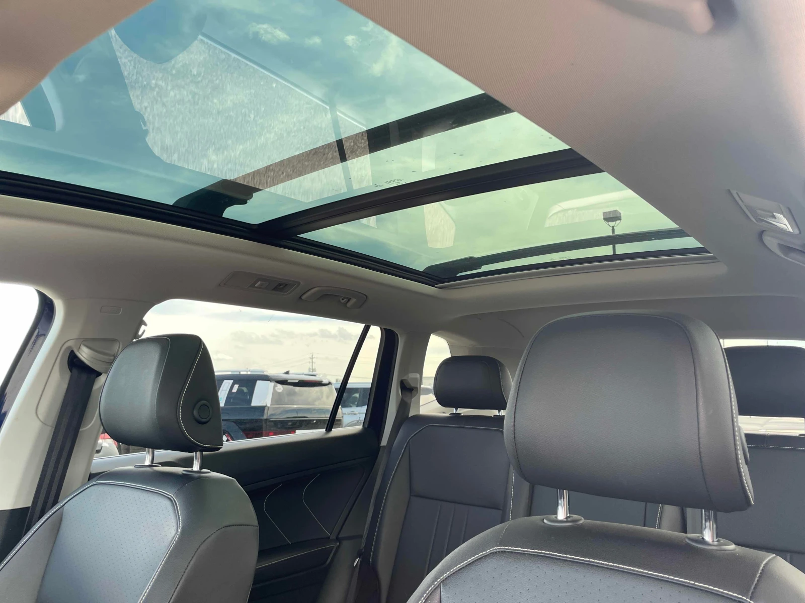 VW Tiguan * Comfortline * CARFAX * ПАНОРАМА* , снимка 14 - Автомобили и джипове - 56098655