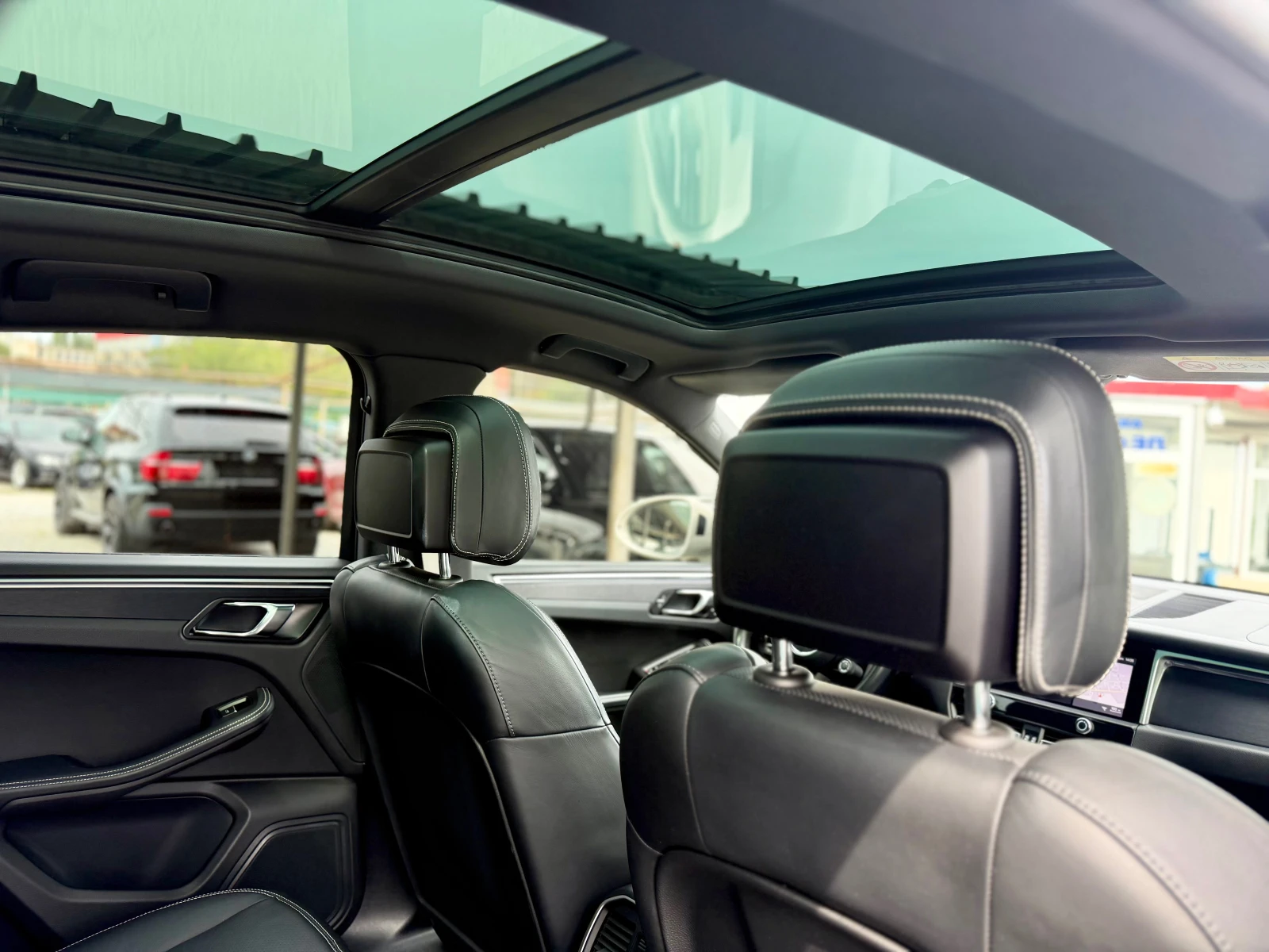 Porsche Macan GTS AUTOMATIK PANORAMA BOSE NAVI 360KAMERA, снимка 10 - Автомобили и джипове - 56140837