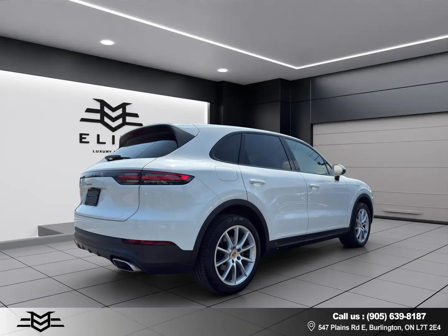 Porsche Cayenne ПОДГРЕВ* ПАНОРАМА* LANE* ASSIST* CARPLAY* , снимка 2 - Автомобили и джипове - 56166967