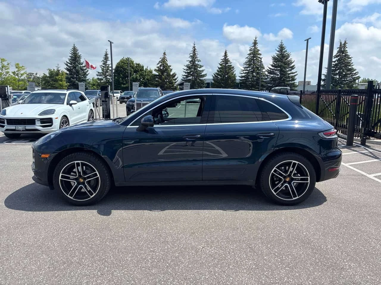 Porsche Macan * S * CARFAX * , снимка 2 - Автомобили и джипове - 56254553