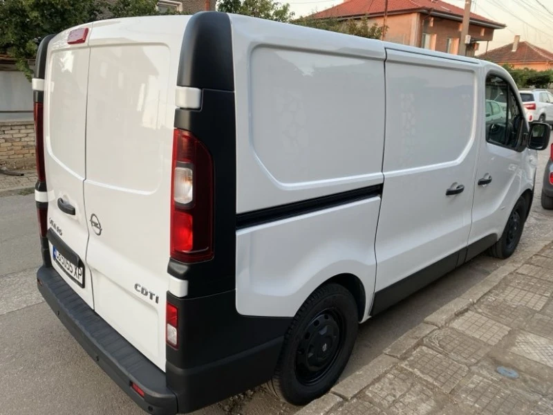 Opel Vivaro 100% ИСТИНСКИ ЕВРО 6B , снимка 4 - Бусове и автобуси - 47299952