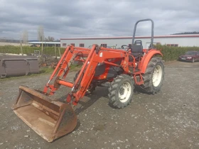 Трактор Kioti DK551, снимка 3
