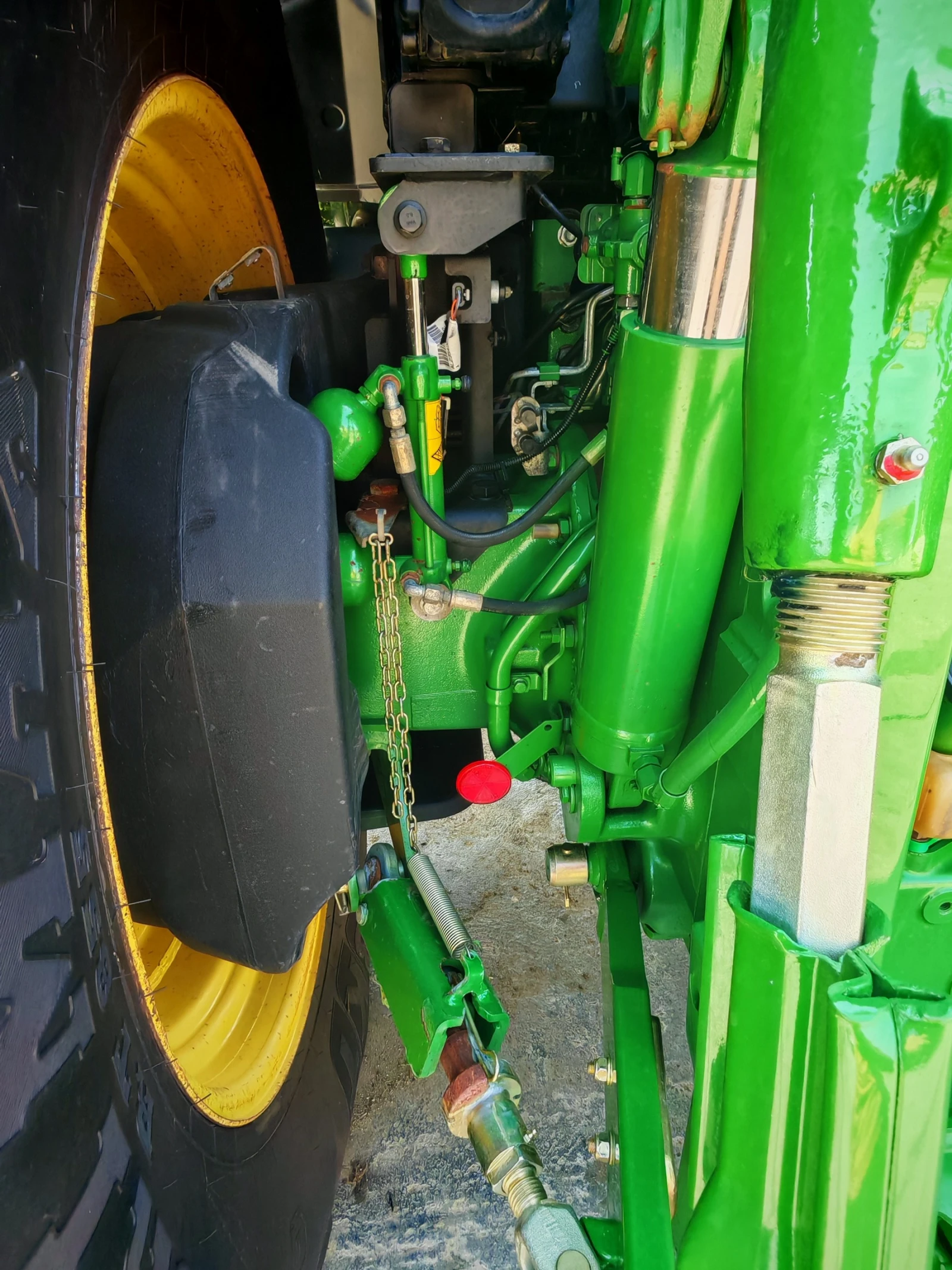  John Deere 6175R     20 % | Mobile.bg   15