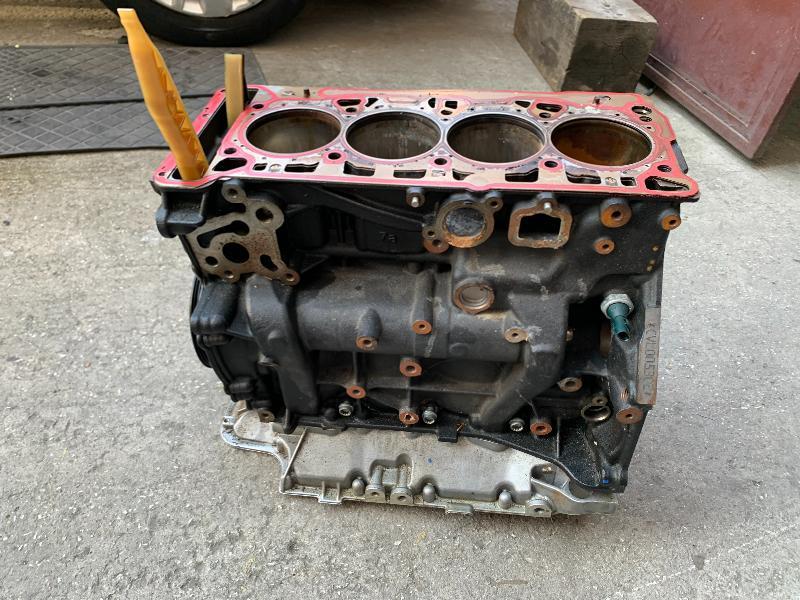 Двигател блок за Audi 2,0G-Tron CVLA, снимка 4 - Части - 34148324