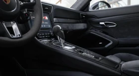 Porsche Carrera 911 GTS, снимка 9