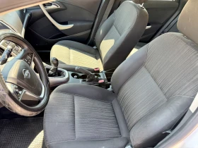 Opel Astra Sport Tourer Газов инжекцион BRC, снимка 12