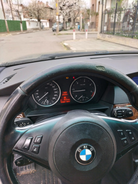 BMW 520 Italia , снимка 11 - Автомобили и джипове - 45038934