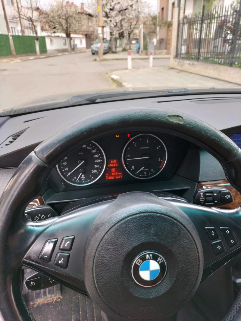 BMW 520 Italia , снимка 13 - Автомобили и джипове - 47917967