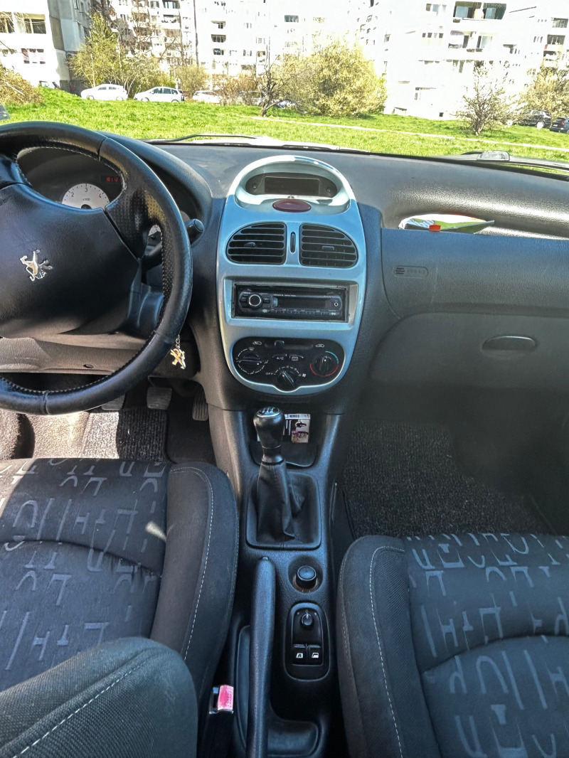 Peugeot 206, снимка 4 - Автомобили и джипове - 45056146