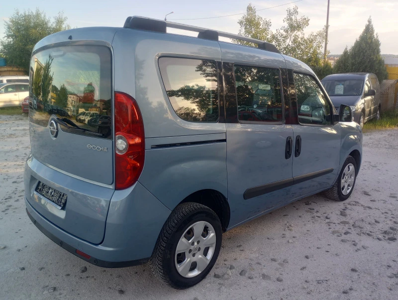 Opel Combo 1.6cdti, снимка 6 - Автомобили и джипове - 45967540