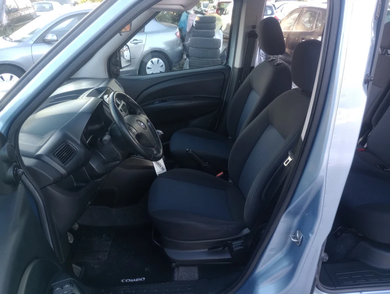 Opel Combo 1.6cdti, снимка 11 - Автомобили и джипове - 45967540