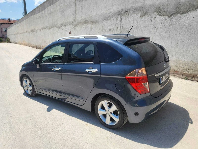 Honda Fr-v, снимка 7 - Автомобили и джипове - 47683824