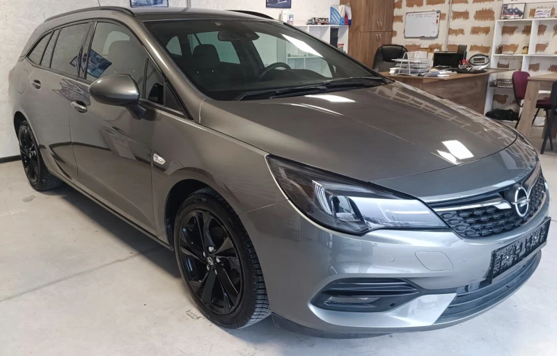 Opel Astra 1.5 CDTI, снимка 3 - Автомобили и джипове - 48257751