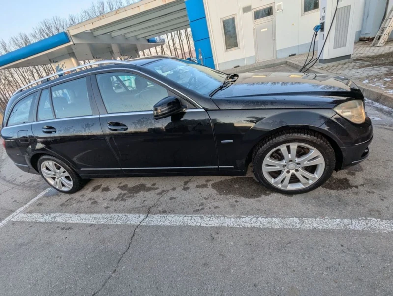 Mercedes-Benz C 200, снимка 5 - Автомобили и джипове - 49387701