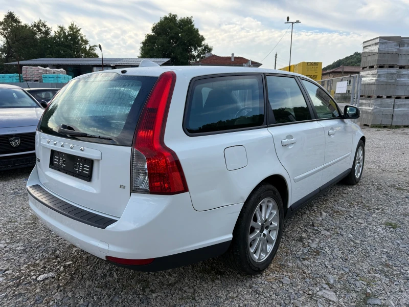Volvo V50 1.6 146000км ЛИЗИНГ!!!, снимка 5 - Автомобили и джипове - 51278507