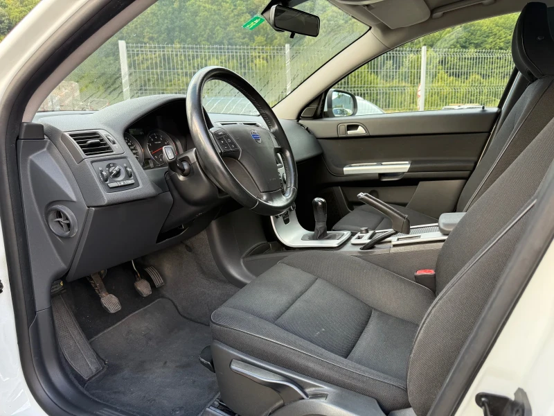 Volvo V50 1.6 146000км ЛИЗИНГ!!!, снимка 10 - Автомобили и джипове - 51278507