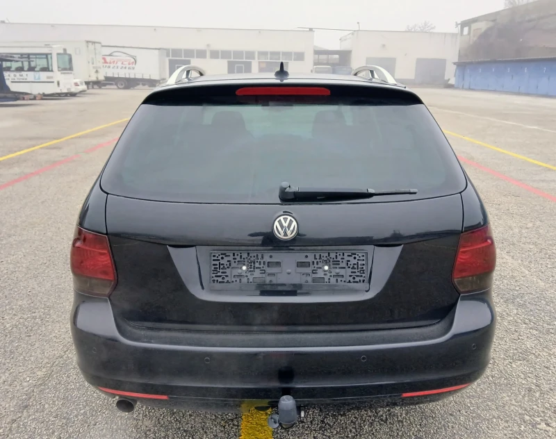 VW Golf 1.6tdi-105, снимка 7 - Автомобили и джипове - 52815120