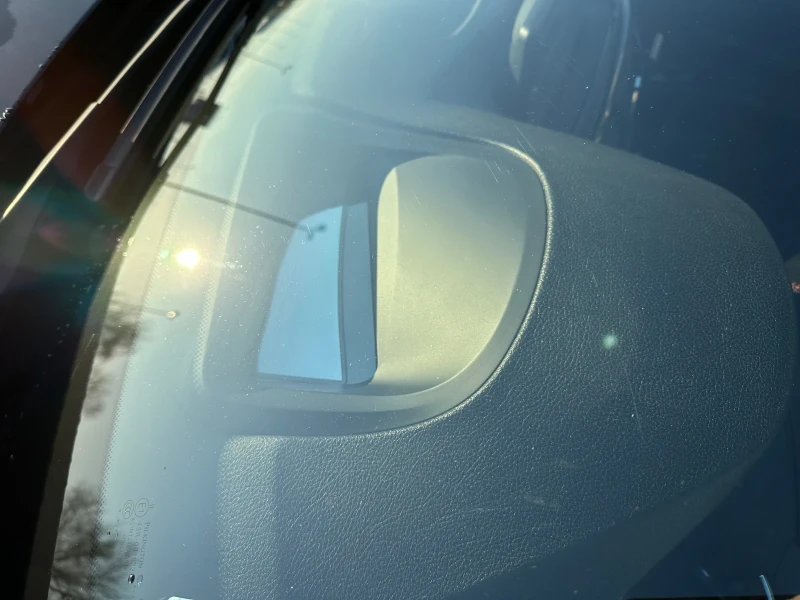 BMW 330 330XDrive, снимка 13 - Автомобили и джипове - 53079406