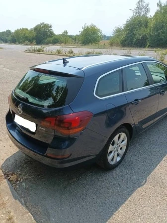 Opel Astra, снимка 4 - Автомобили и джипове - 47412516