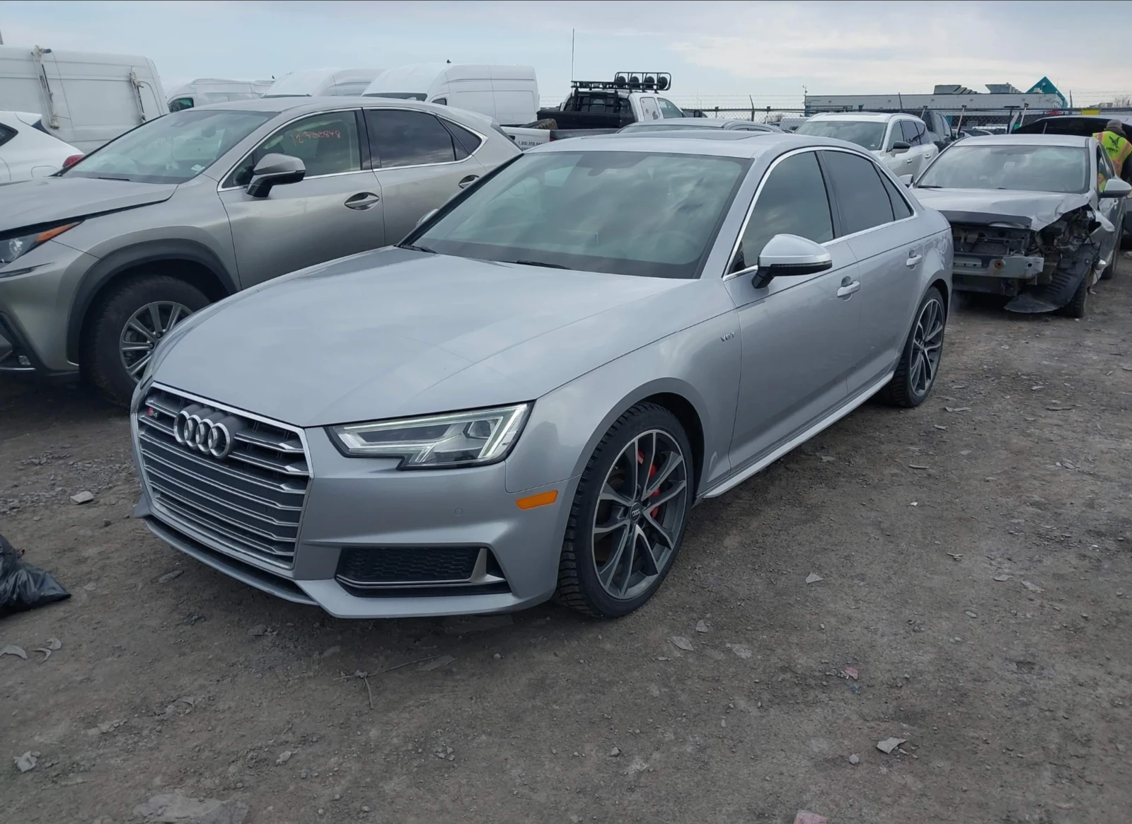 Audi S4 PREMIUM PLUS* Bang&Olufsen* Подгрев* Пано*  - изображение 3
