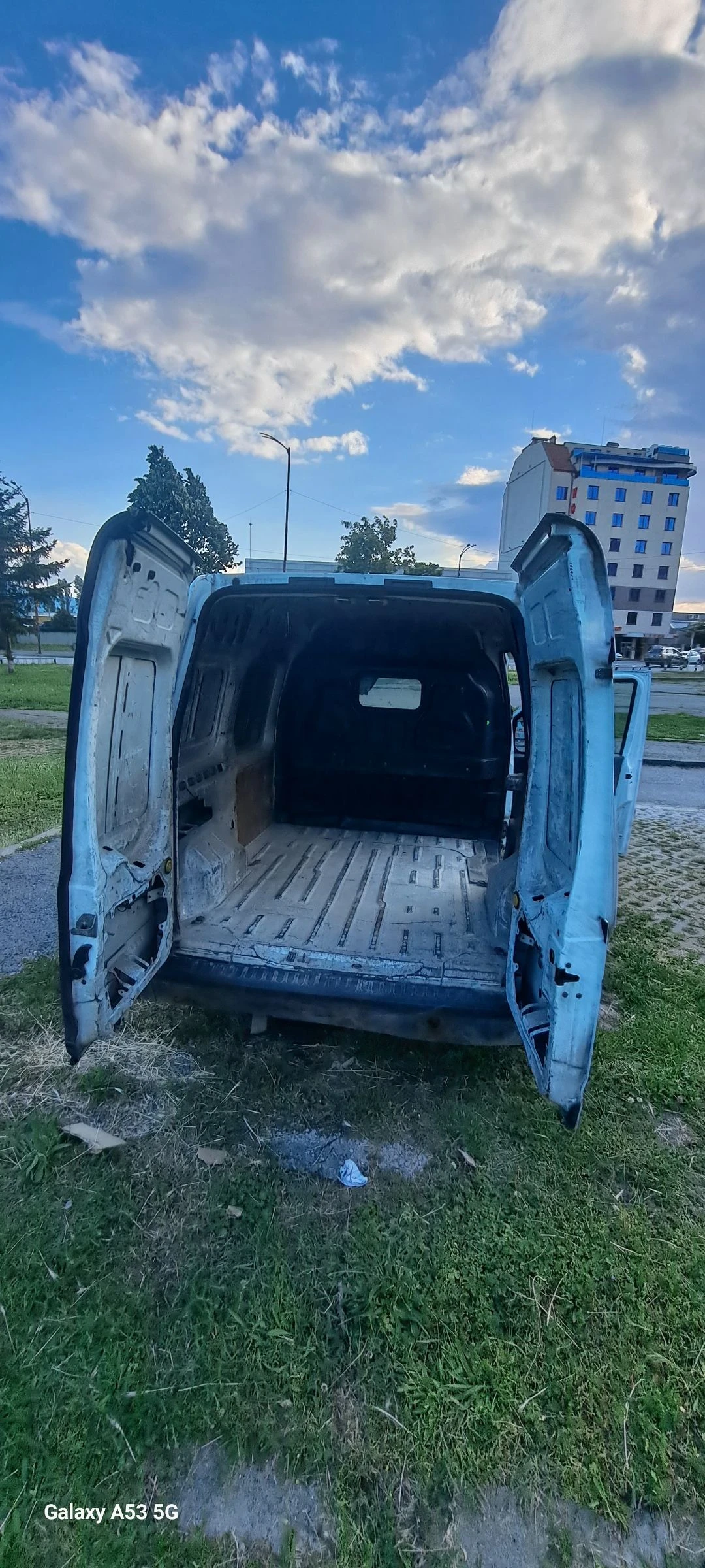 Ford Connect MAXI - изображение 4