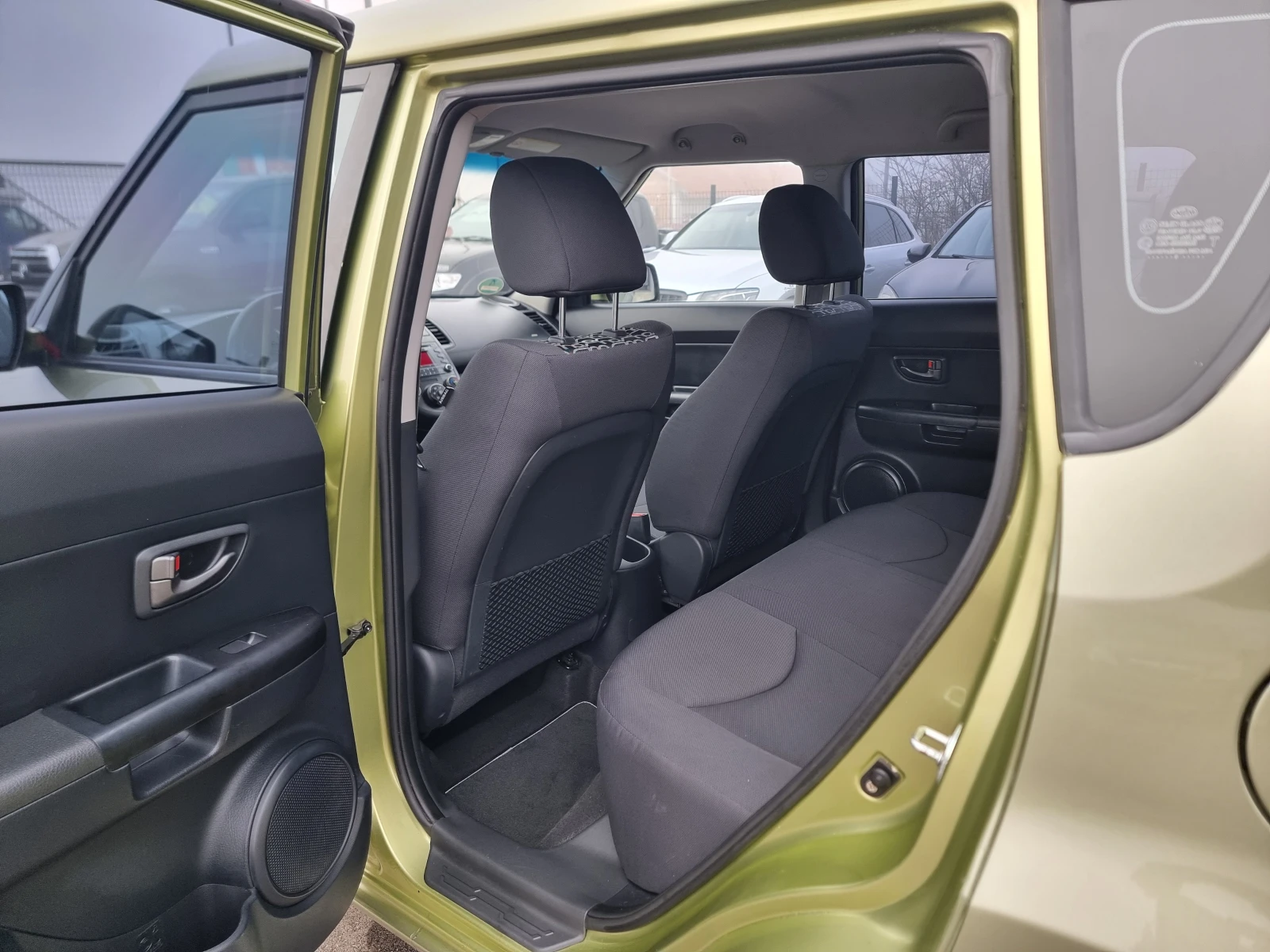 Kia Soul 1.6CRDI | Mobile.bg � ����������� 11