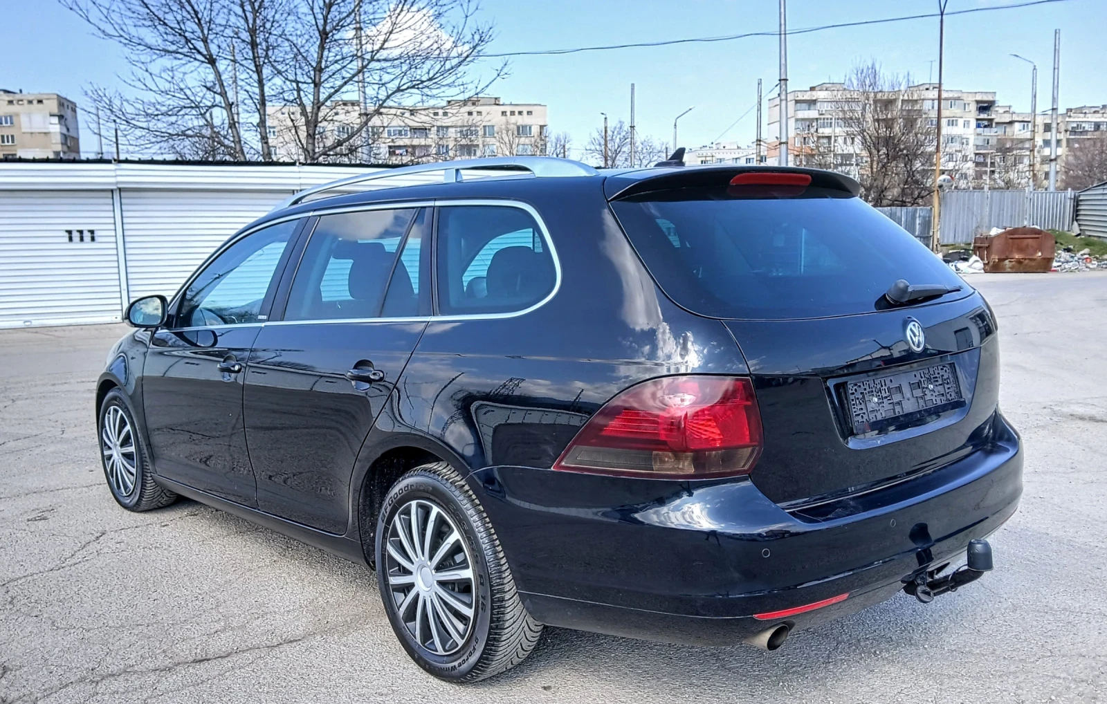 VW Golf 1.6tdi-105, снимка 4 - Автомобили и джипове - 53862084