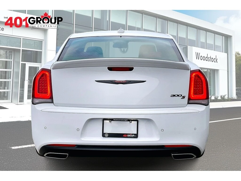 Chrysler 300c 5.7 * * CARFAX * * ���� ������ * *  | Mobile.bg � ����������� 5