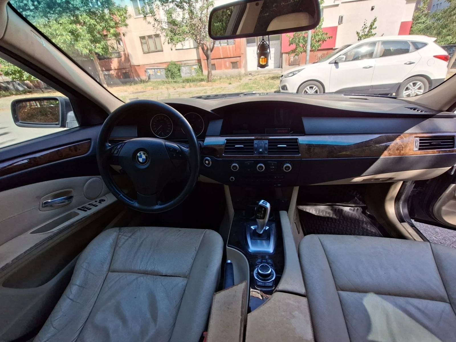BMW 520 D, снимка 10 - Автомобили и джипове - 56012103
