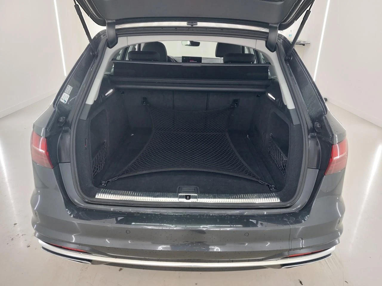 Audi A4 40 TFSI /204/S tronic /Advanced Edition /Очакван !, снимка 8 - Автомобили и джипове - 53825652