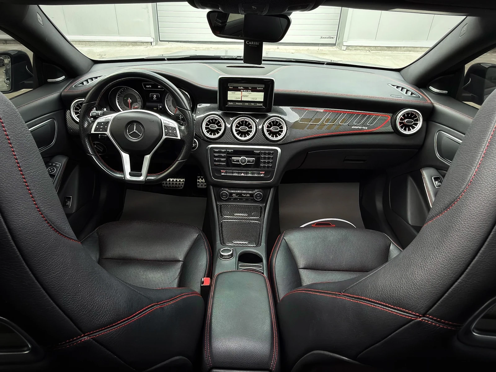 Mercedes-Benz CLA 250 45AMG OPTIC / PANORAMA / REDART / HARMAN/KARDON , снимка 11 - Автомобили и джипове - 54092360