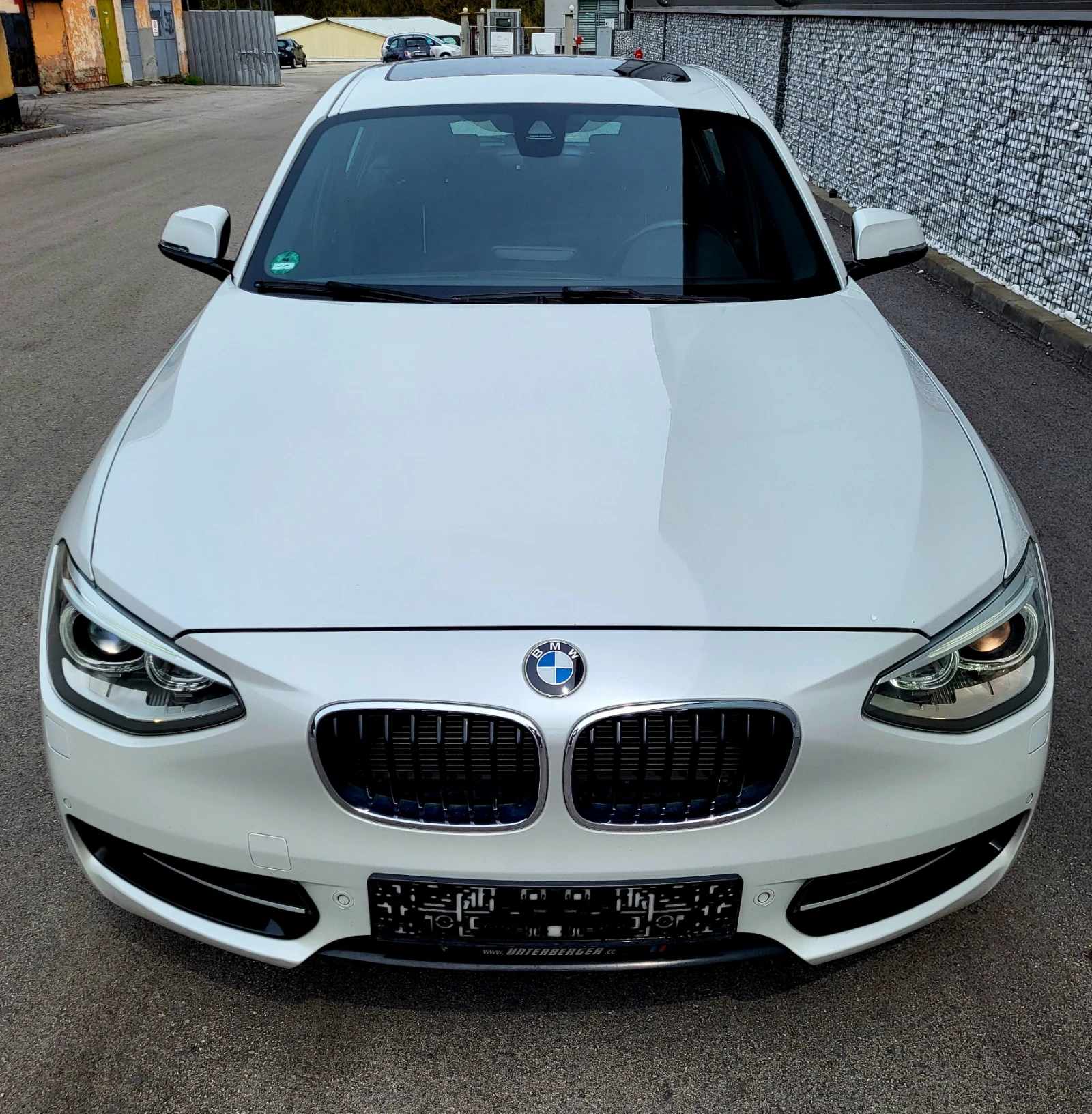 BMW 118 SPORT 170p.s., снимка 2 - Автомобили и джипове - 54205876