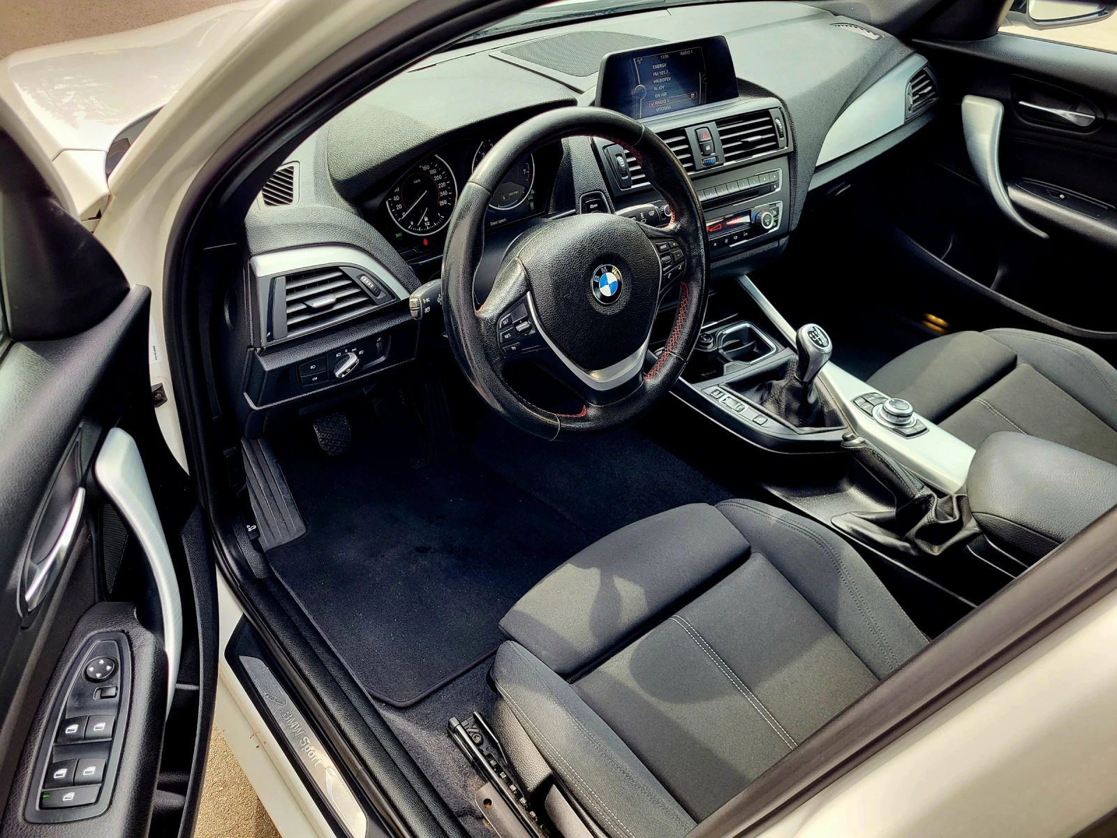 BMW 118 SPORT 170p.s., снимка 7 - Автомобили и джипове - 54205876