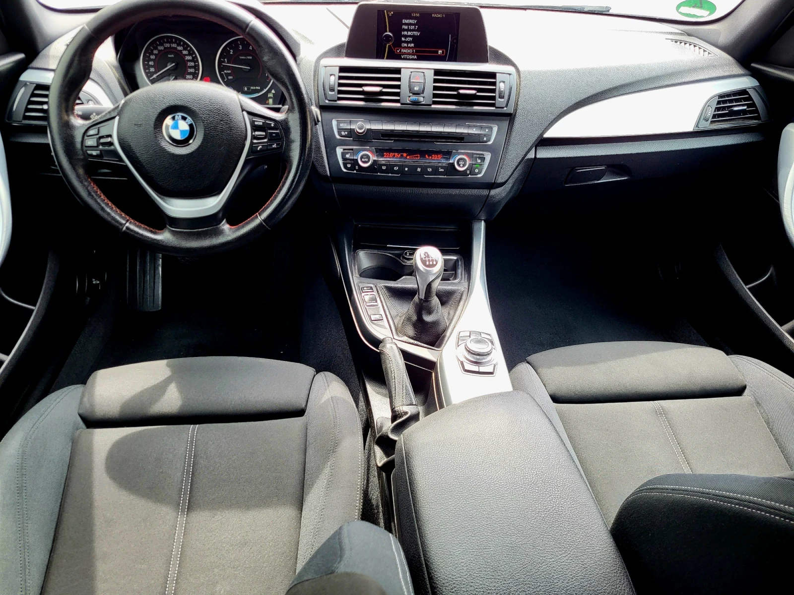 BMW 118 SPORT 170p.s., снимка 12 - Автомобили и джипове - 54205876