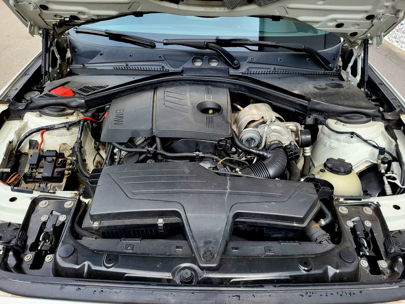 BMW 118 SPORT 170p.s., снимка 13 - Автомобили и джипове - 54205876