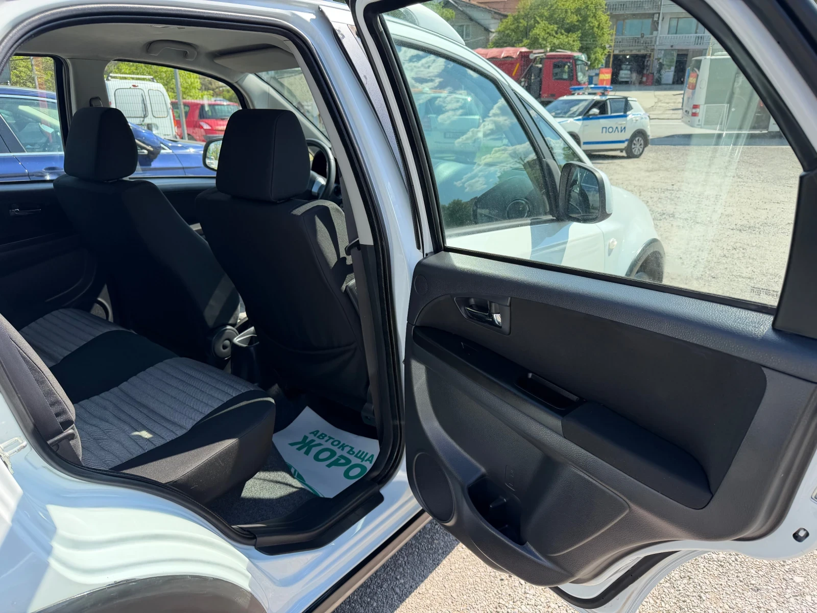 Fiat Sedici 4x4, БЯЛА ПЕРЛА, BENZIN, 1.6, снимка 9 - Автомобили и джипове - 54431720