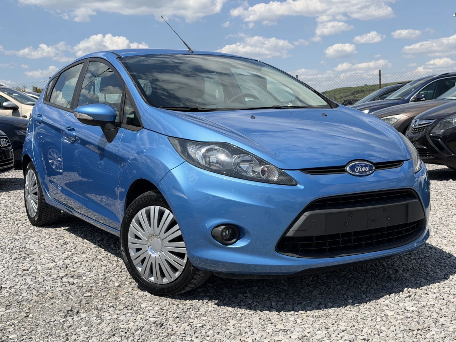 Ford Fiesta 1.4i ГАЗ / СМЕНЕНА БУТИЛКА / РЕАЛНИ КМ 