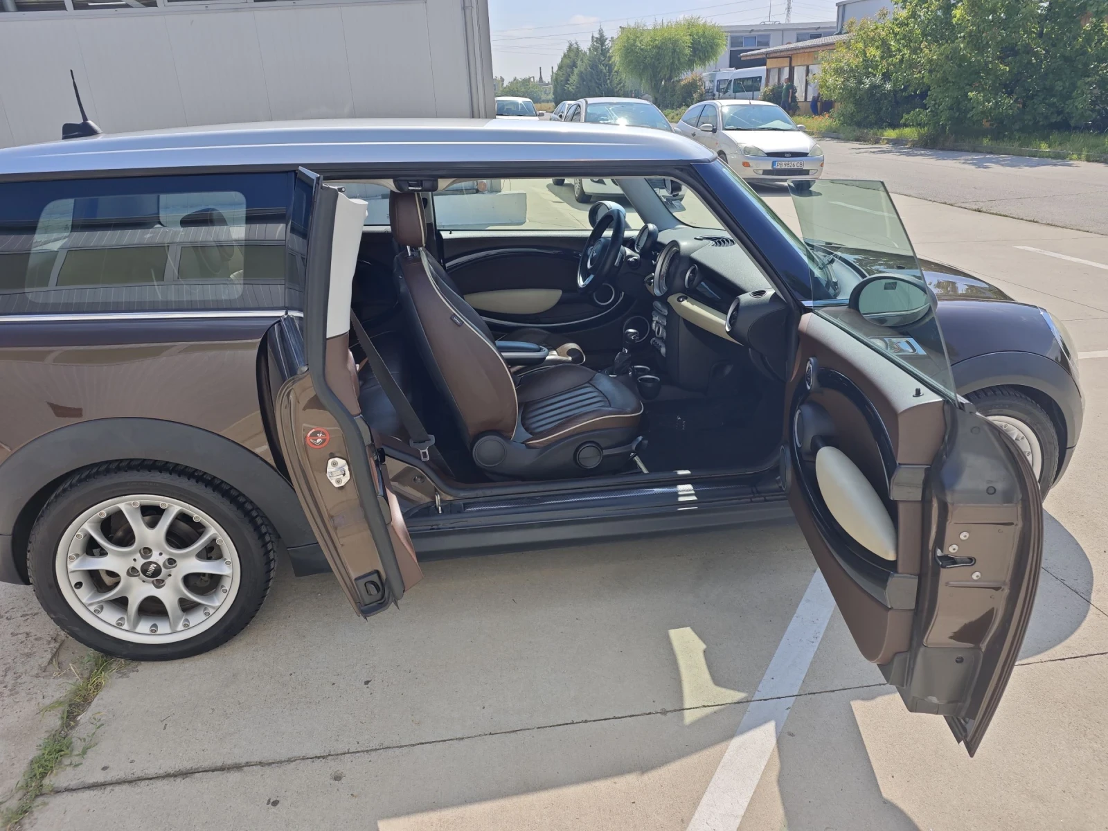 Mini Clubman S, снимка 8 - Автомобили и джипове - 54868530