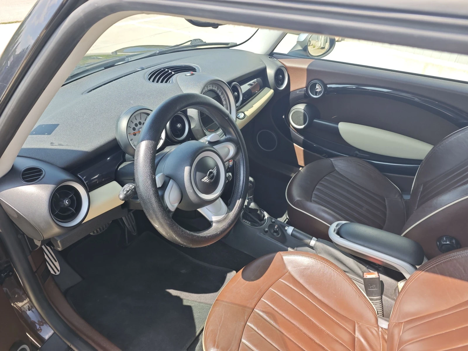 Mini Clubman S, снимка 15 - Автомобили и джипове - 54868530