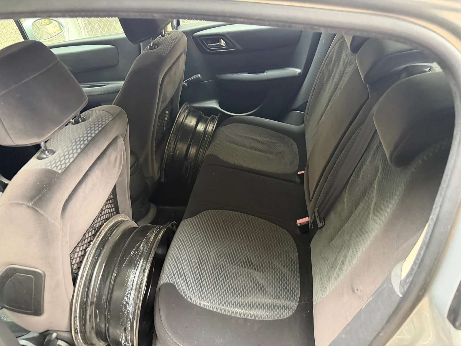 Citroen C4 1.6i бензин/газ 110к.с., снимка 10 - Автомобили и джипове - 55330352