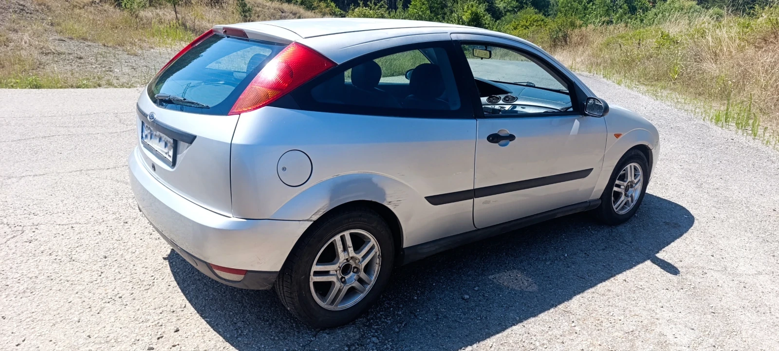 Ford Focus 1.6 100кс, снимка 10 - Автомобили и джипове - 55626873