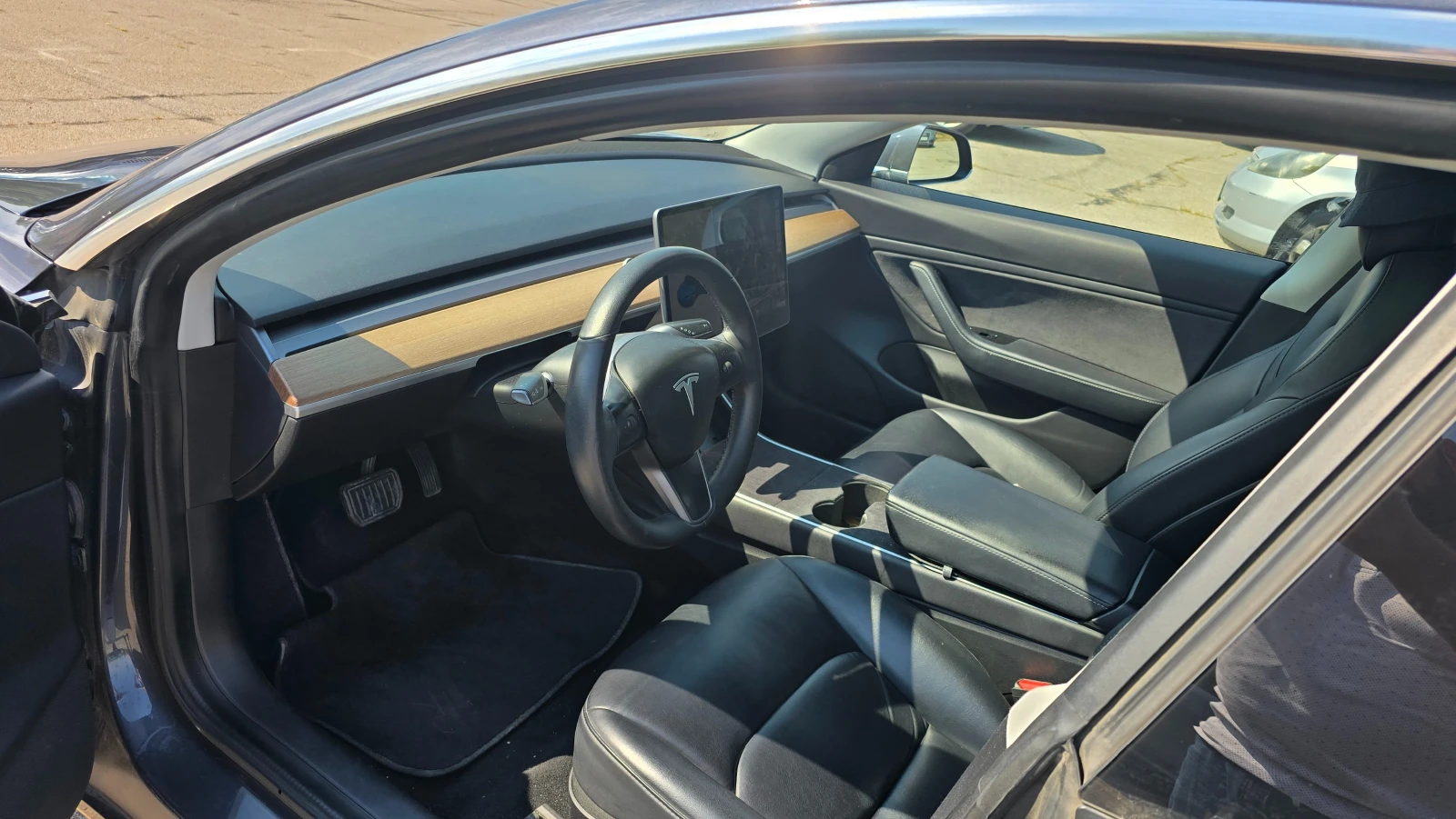 Tesla Model 3 LR Dual Motors AWD, снимка 12 - Автомобили и джипове - 56075099