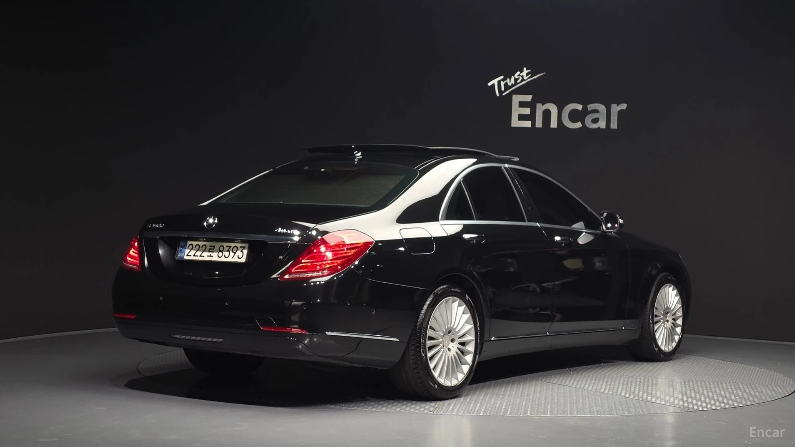 Mercedes-Benz S 350 190KW | BURMESTER| AMG LINE | ОБДУХ| 360| HUD| LN , снимка 2 - Автомобили и джипове - 56262261