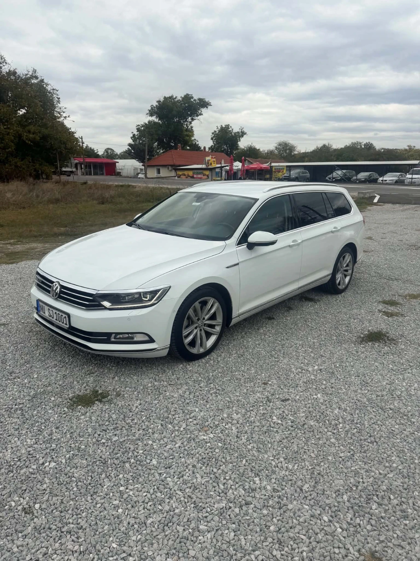 VW Passat, снимка 3 - Автомобили и джипове - 56509585