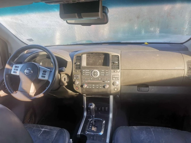 Nissan Pathfinder 3.0D, снимка 9 - Автомобили и джипове - 43640332