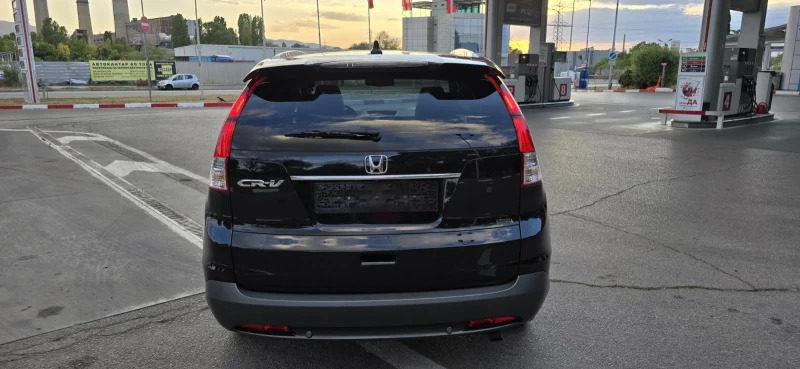 Honda Cr-v УНИКАТ-КОЖА-НАВИГАЦИЯ-4X4, снимка 4 - Автомобили и джипове - 51823642