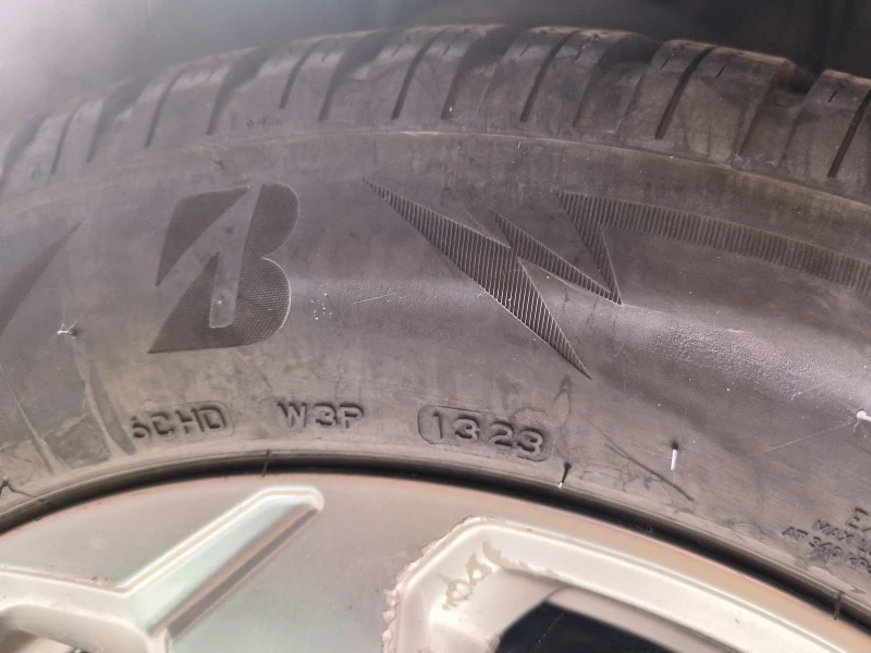 Toyota Rav4 2.5 Hybrid XLE, снимка 7 - Автомобили и джипове - 52612083