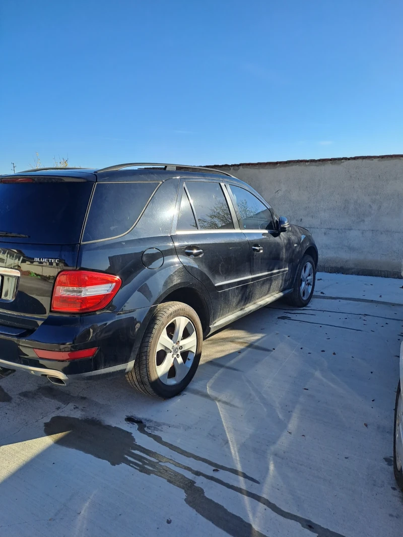 Mercedes-Benz ML 350, снимка 3 - Автомобили и джипове - 52412916